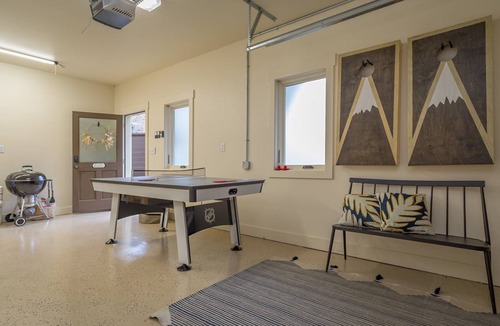 Cheshire House | 79 m² House ∙ 2 bedrooms ∙ 4 guests