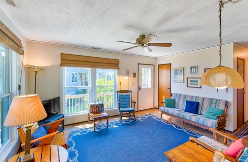 Brigands' Bay House | 80 m² House ∙ 3 bedrooms ∙ 6 guests