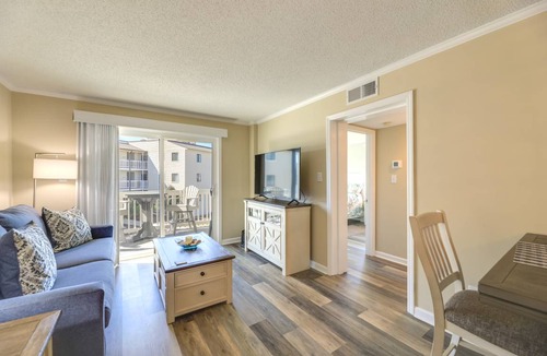 Emerald Isle Apartment | 84 m² Apartment ∙ 2 bedrooms ∙ 4 guests