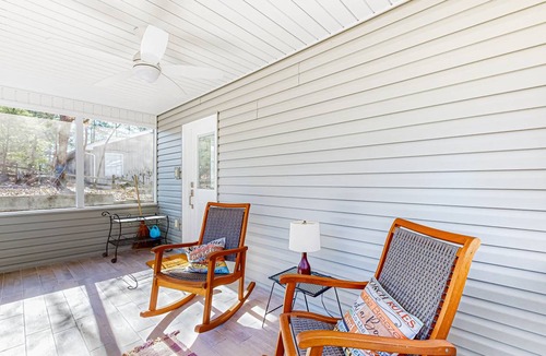 Lake Junaluska House | 84 m² House ∙ 3 bedrooms ∙ 7 guests