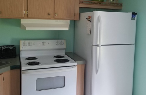 Mills River House | 85 a night, Cute, Clean, Quiet & Convenient