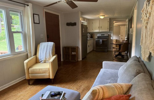 Canton House | 85 m² House ∙ 2 bedrooms ∙ 4 guests