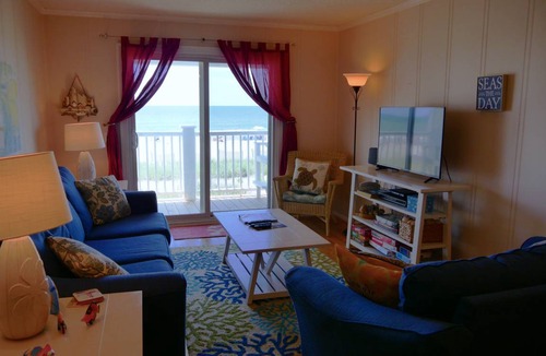 Holden Beach Condo | 91 m² Condo ∙ 2 bedrooms ∙ 6 guests