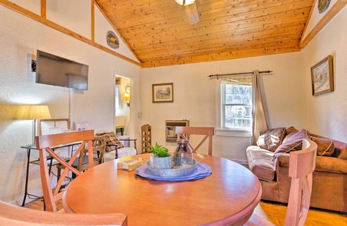 Hot Springs Cottage | 92 m² Cabin ∙ 2 bedrooms ∙ 5 guests