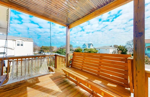 Nags Head House | 93 m² House ∙ 2 bedrooms ∙ 4 guests