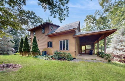 Alexander House | 94 m² House ∙ 3 bedrooms ∙ 6 guests