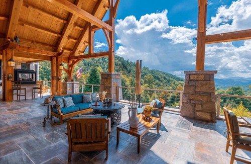 Franklin House | 955 m² House ∙ 8 bedrooms ∙ 32 guests
