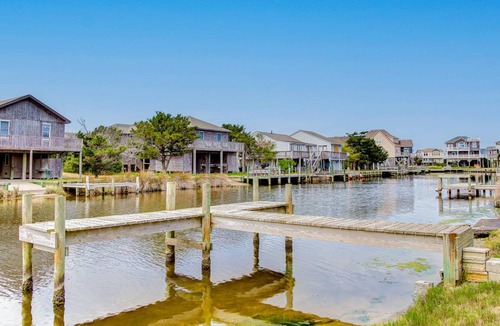 Brigands' Bay House | 98 m² House ∙ 3 bedrooms ∙ 6 guests
