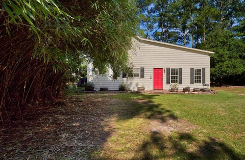 Southern Pines House | 98 m² House ∙ 1 bedroom ∙ 2 guests