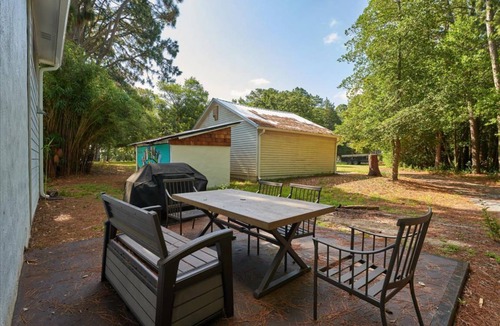 Southern Pines House | 98 m² House ∙ 1 bedroom ∙ 2 guests
