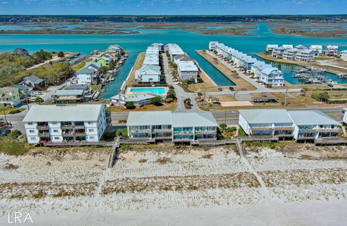 Topsail Beach Condo | 99 m² Condo ∙ 2 bedrooms ∙ 4 guests