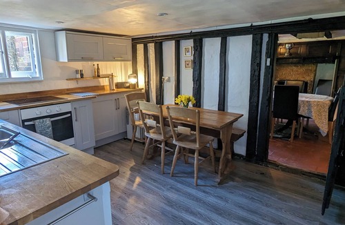 Mayfield Cottage | A beautiful 15th century country cottage near Mayfield with stunning views
