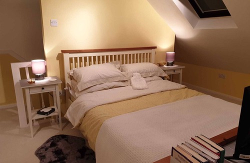Drummore Bed & Breakfast | a beautiful Suite with amazing views over Luce Bay. maximum 3 night stays.