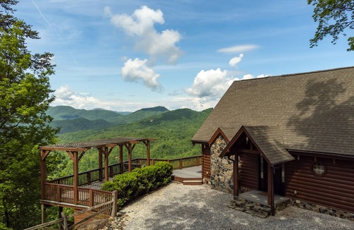 Old Fort Cabin | A Celestial Chalet | Pets, Hot Tub & Majestic Mountain Views!
