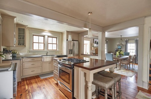 Southern Pines House | A Cinderella Story -Downtown Southern Pines