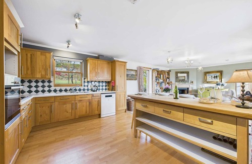 Murthly Cottage | A comfortable, warm and peaceful 2 bedroom cottage in the heart of Perthshire