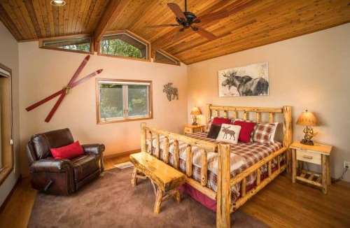 Sugar Grove House | A-frame, Grand Views, Hot Tub, Mins To Boone & Asu