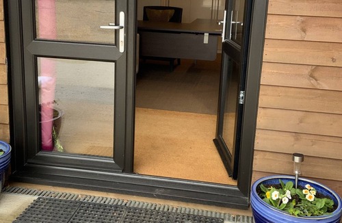 Markyate Apartment | A luxurious tranquil escape in rural Hertfordshire