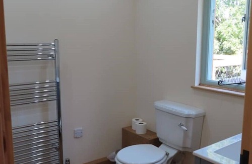 Dulverton Cabin | A secluded log cabin lodge with stunning views.