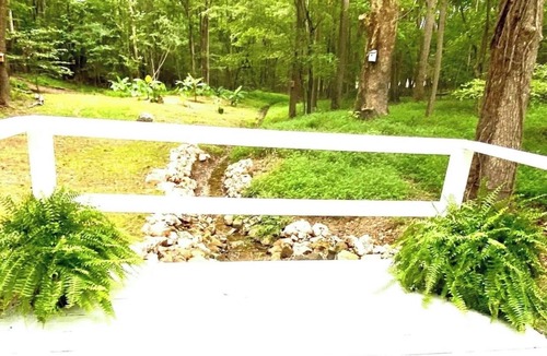 Siler City Cottage | A secluded romantic, relaxing, single/couple retreat in central North Carolina!