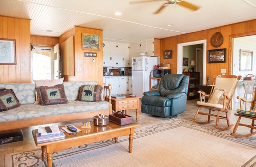Glenville House | A Smoky Mountain Retreat near Cashiers, N.C.