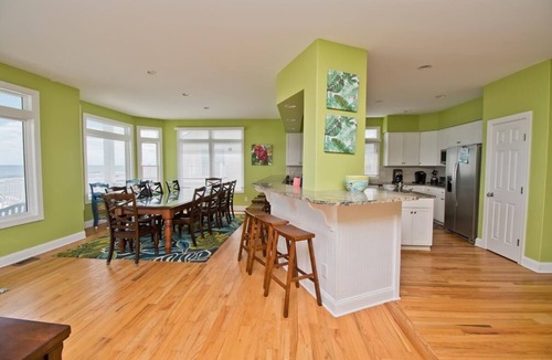 Emerald Isle House | A Southern Exposure, Oceanfront House in Emerald Isle, NC!