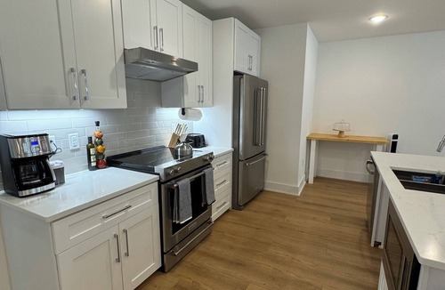 Wesley Heights Condo | A specially Accessible and furnished with comfort and practicality in mindn