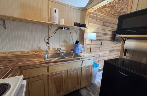 Belhaven Cabin | A sportsman’s paradise, unique property in Belhaven