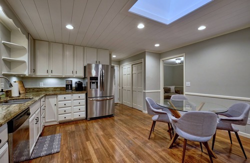 Mirror Lake House | A Walk in the Woods - Family Home near Mirror Lake