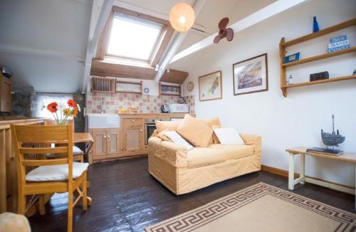 Mousehole House | Abbey Place Net Loft