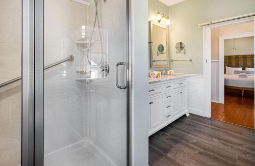 Historic District - North House | Abe's Abode by Lucky Savannah