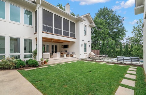 Belmont - Hillsboro House | Above Nashville Magnificent I Pool&Spa | 12 South | Pool TableI Luxe Services