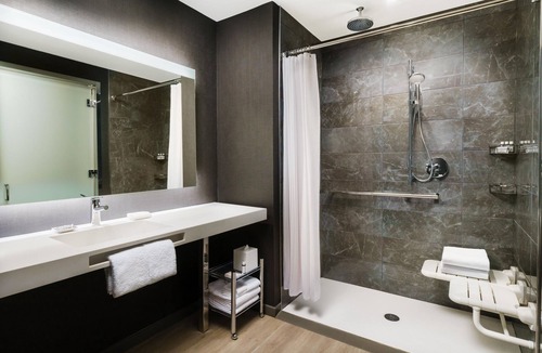 Southwest Raleigh Hotel | AC Hotel by Marriott Raleigh Downtown