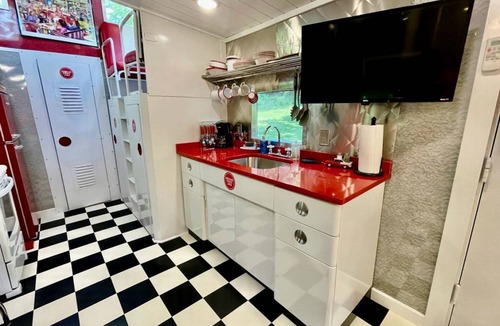 Clyde Other | Accommodation ∙ 1 bedroom ∙ 2 guests