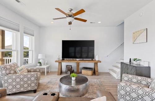 Surf City House | Across the Pond