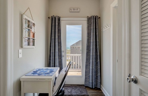 Ocean City Beach House | Across the street from the beach! 4/3 with Spectacular views & ELEVATOR!