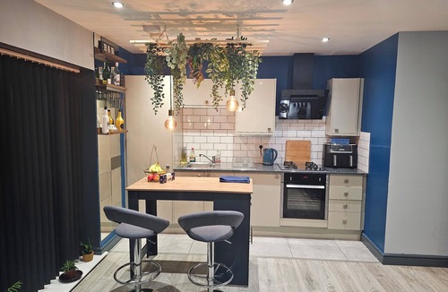 Southampton Apartment | Adorable 2-bedroom apartment in Southampton