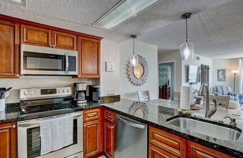 Sneads Ferry Condo | Adorable, recently updated oceanfront condo, amazing views!