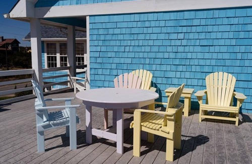 Buxton Condo | Agnes - Offshore Beach Club