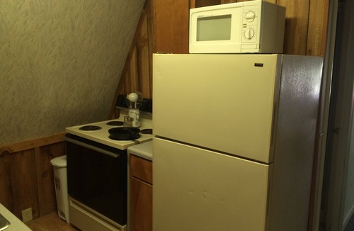 Bryson City House | Alarka Cabin Guest House With Great Mountain Sunsets And WiFi Included
