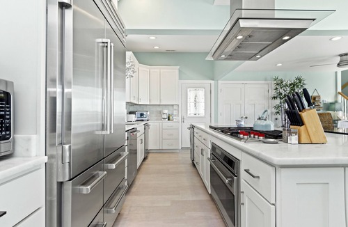 Indian Beach House | All About Bubbles | Luxury Oceanfront 6BR w/Pool, Hot Tub, Tiki Hut & Beach Ser
