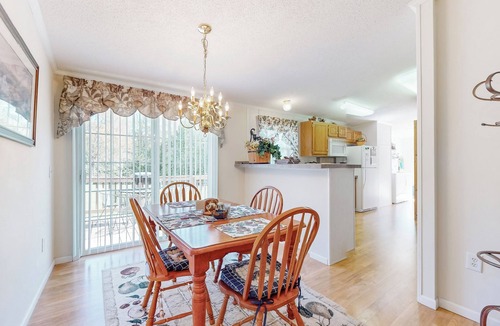 Sparta House | All-Season Base! 'Little River Retreat' in Boone