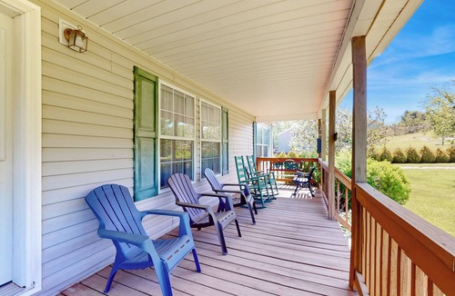 Sparta House | All-Season Base! 'Little River Retreat' in Boone