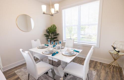 Hayes Apartment | Allstar Luxury Home LLC