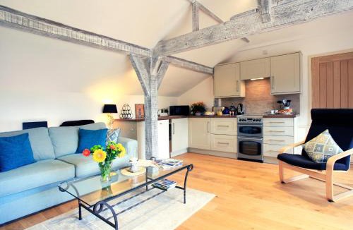 Frampton House | Alpaca Cottage