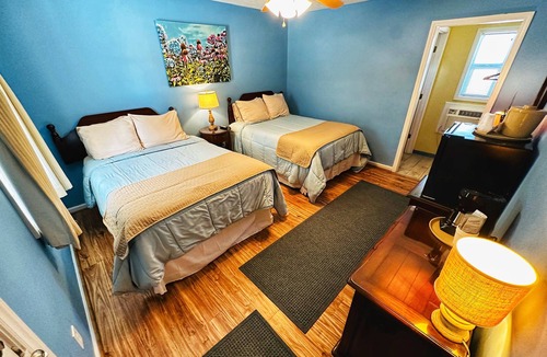 Blowing Rock Hotel | Alpine Village Inn