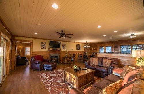 Apple Ridge House | Alpine Vista