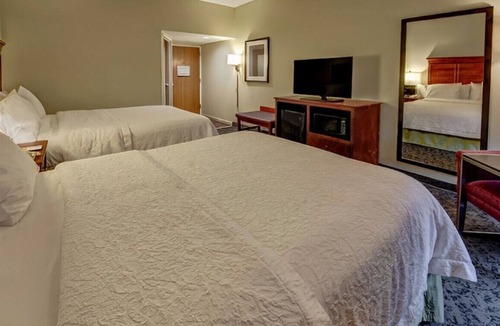 Matthews House | Amazing Queen Rm to Stay w/ Modern Amenities