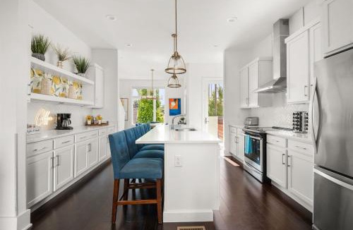 Historic Waverly House | Amazing Rooftop Home walk to 12S 4th night FREE