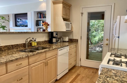 Laurel Ridge House | Amazing Views at Cozy Mountain Retreat